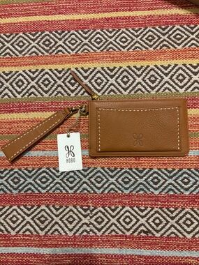HOBO Hart Wristlet in Warm Honey Leather - Zipper and Wrist Strap